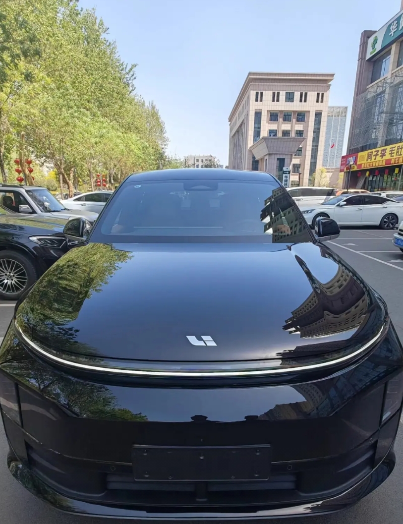 明明油车这么成熟，为啥还是那么多人选电车？
经过几十年的发展，油车可以说技术已经