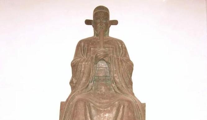 1402年，37岁的兵部尚书铁铉，被放进滚烫的油锅烹炸，同时，其妻杨氏也被送进教