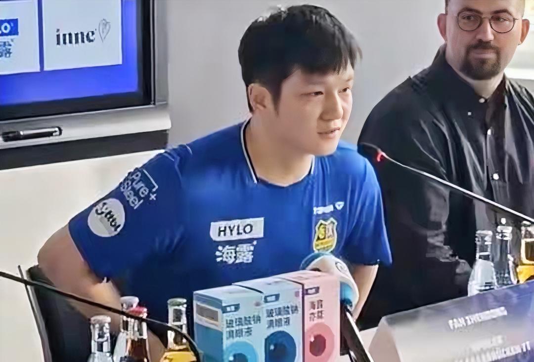 樊振东首次回应为什么来德国打球？
今天樊振东出席了德甲联赛发布会，被问到为什么来