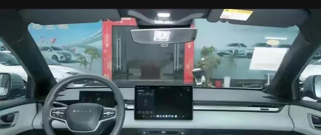 “听我一句劝，买车无需纠结：1. 想要面子——买问界2. 追求豪华——买仰望3.