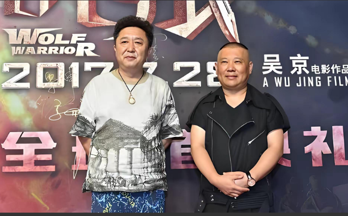 
[浮云]2015年，吴京东拼西凑了1.5亿筹拍《战狼2》，他打电话给于谦：“谦