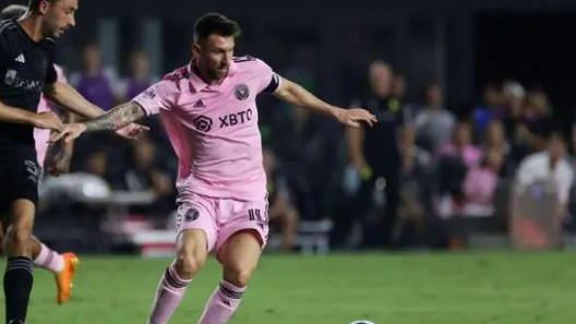 迈阿密国际队的球员们在比赛中展现出了顽