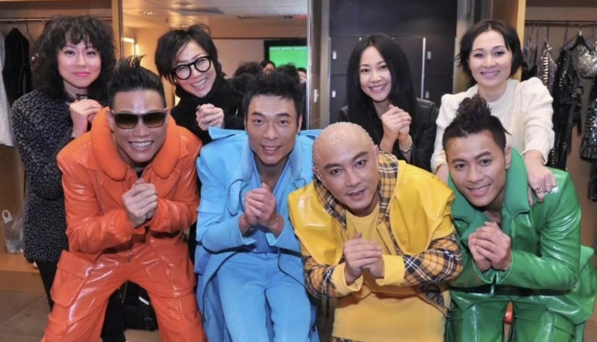一样的人和事，一样是BIG FOUR演唱会，一样是红磡体育馆，一样是同一个角度拍