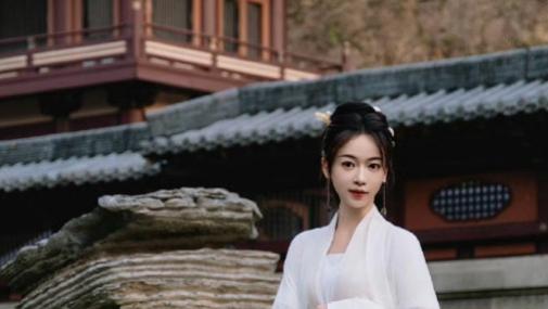 “延禧女神”吴谨言已成功生产，火速返工状态佳