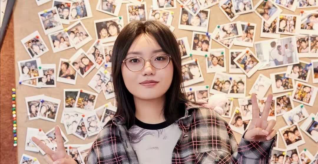 没成想“塌房失败”的李雪琴给所有人上了一课，她可不止北大才女