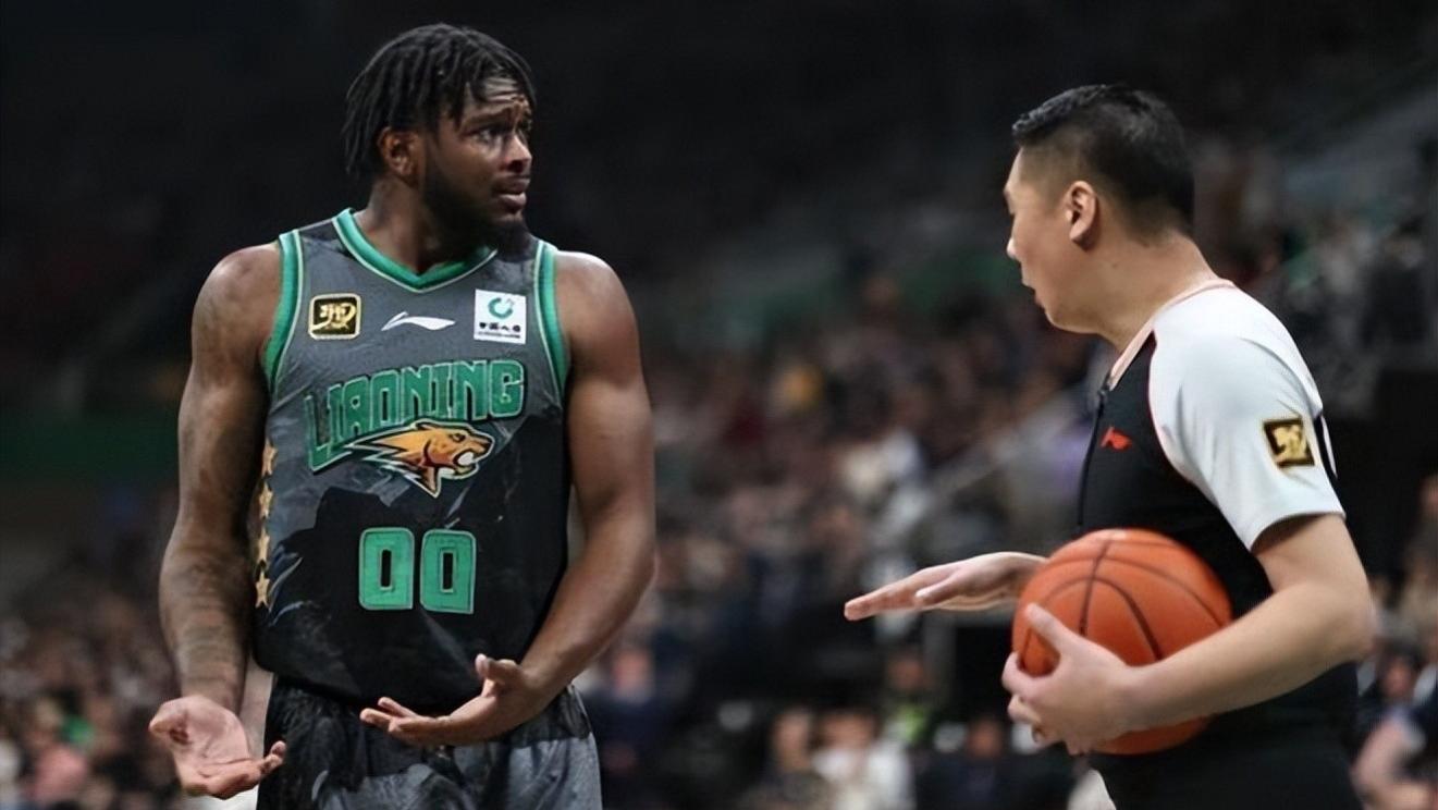 CBA最新消息！奥利弗重回辽宁，邱彪出其不意签下锋线猛将