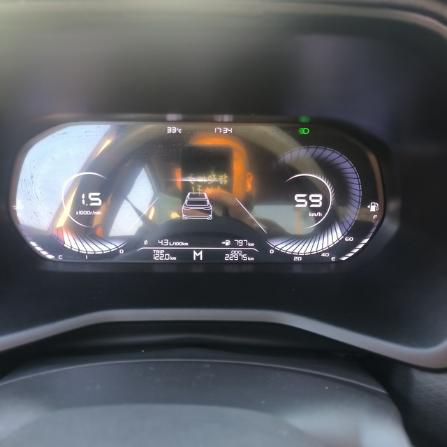 23款冠军版
这油耗低的可怕