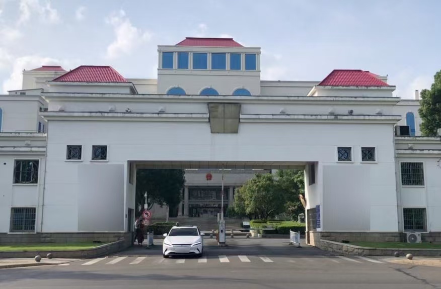 大院停车场之变：比亚迪已成公务员的理性选择！

悄然之间，越来越多的公务员，开始