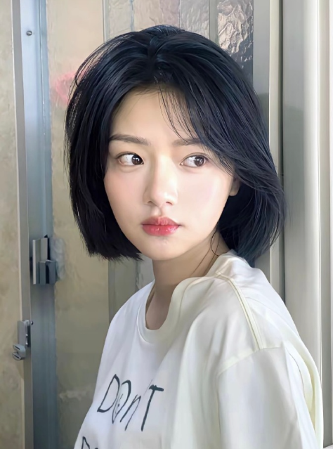 光线三姐妹章若楠，孙千，任敏，你最喜欢谁？
章若楠是男性最喜欢女明星排行榜第一，