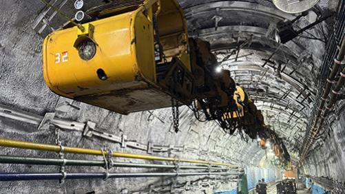 大禹电子雷达物位计：矿井单轨吊测距的稳定之选