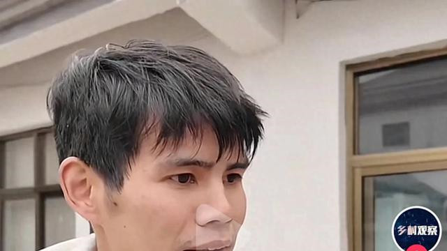 男子为女友一年豪掷60万，求婚遭拒，男方母亲：钱都是借的啊