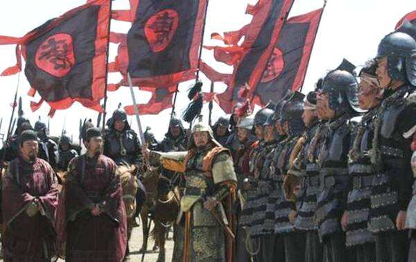 公元640年（贞观十四年），唐在与高昌的战斗中举兵灭掉高昌，为了更好地管理它所灭