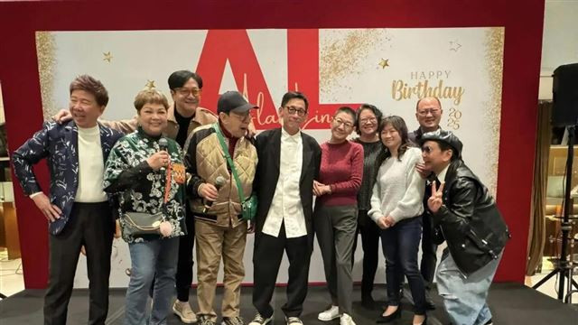 88岁长寿剧绿叶近照贵气不减，去年两度跌倒入院幸无大碍