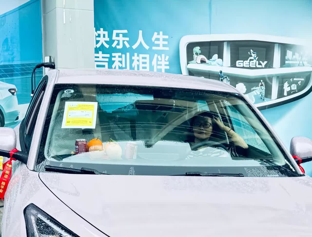 刚买不到一个月，你就直降6000，吉利，你是真能扎我心呀。