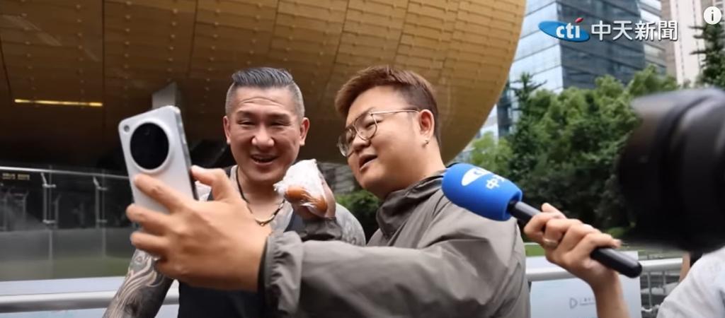 馆长称赞央视公正客观，批台媒在做假新闻
台湾网红“馆长”陈之汉到大陆访问，抵达上