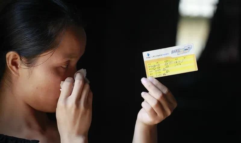 这起案件看得人心如刀绞...

三岁男童黄梓澈的遭遇令人痛心。据文中所述，其