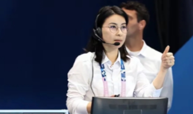 当年，郭晶晶结婚时，郭父母退回1100万彩礼，和价值3亿的四合院，婚礼当天，郭父