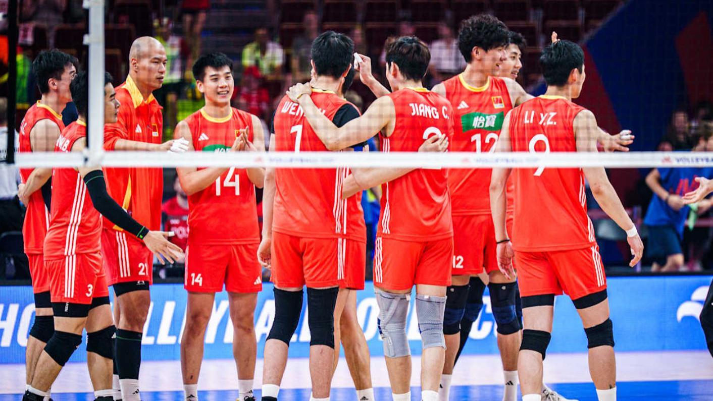 无缘爆冷！中国1-3被巴西逆转，积分榜：中国男排第3，巴西第2