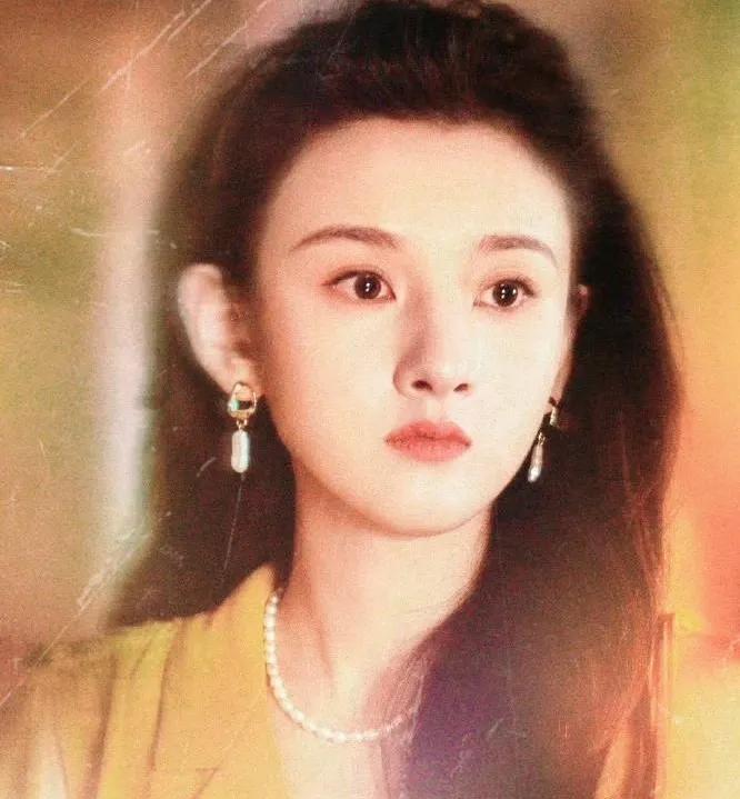 印象里宋祖儿常演青春甜剧或者仙侠古偶，像《乔家的儿女》里活泼的乔四美，《无忧渡》
