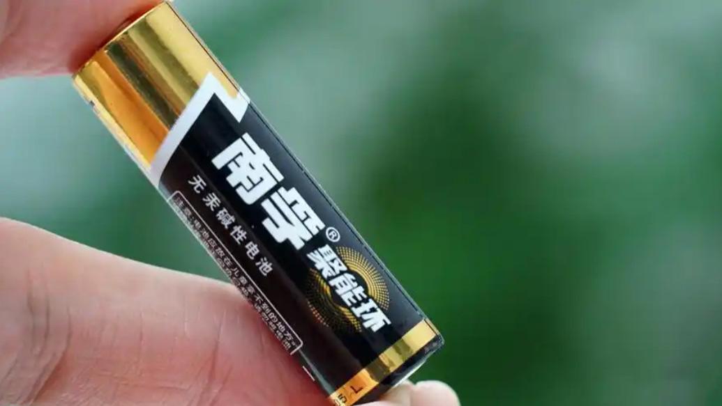 飞利浦杀入“电池新领域”，1元电池爆卖千万节，这下南孚要危险了