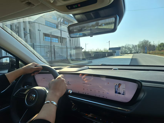 25款二驱白金昂科威plus提车日记！

关于买车:
关于为什么买昂科威plus