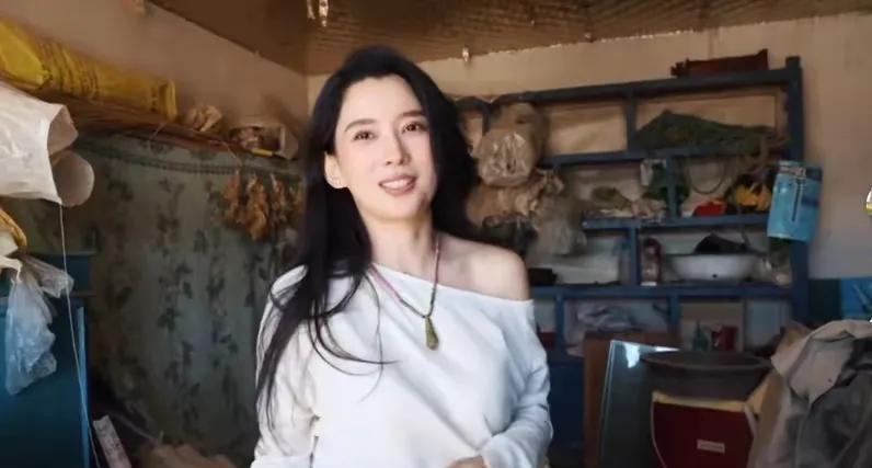 很喜欢森林北的一句话“我自己会发光，为何要依靠皮裤反光？”当王峰和宁静的瓜还在天