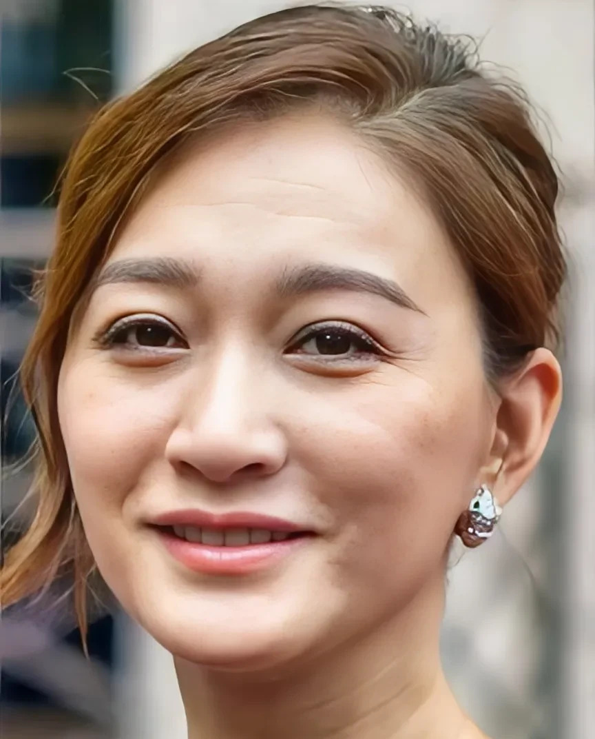李小冉参加节目引争议











天哪，你们都看到了吗？李小冉竟然拒绝