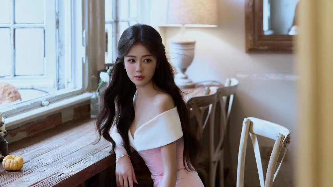 白鹿粉白礼裙杀疯了！这嫩感是偷了十八岁的青春吧？