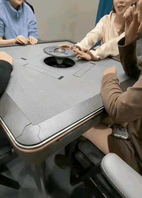 从来没有学会打麻将，算不算一种遗憾啊……