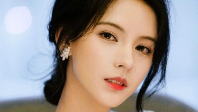 冒充节目组骗粉丝，张予曦隐私遭泄，警方介入调查