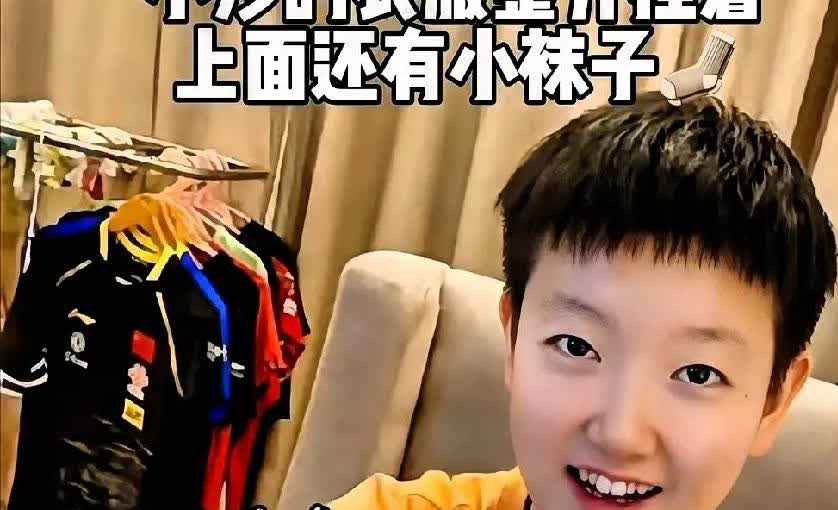 万万没想到，在赛场上英姿飒爽的莎莎，在生活里也是个能手呢。
真的很羡慕周女士，