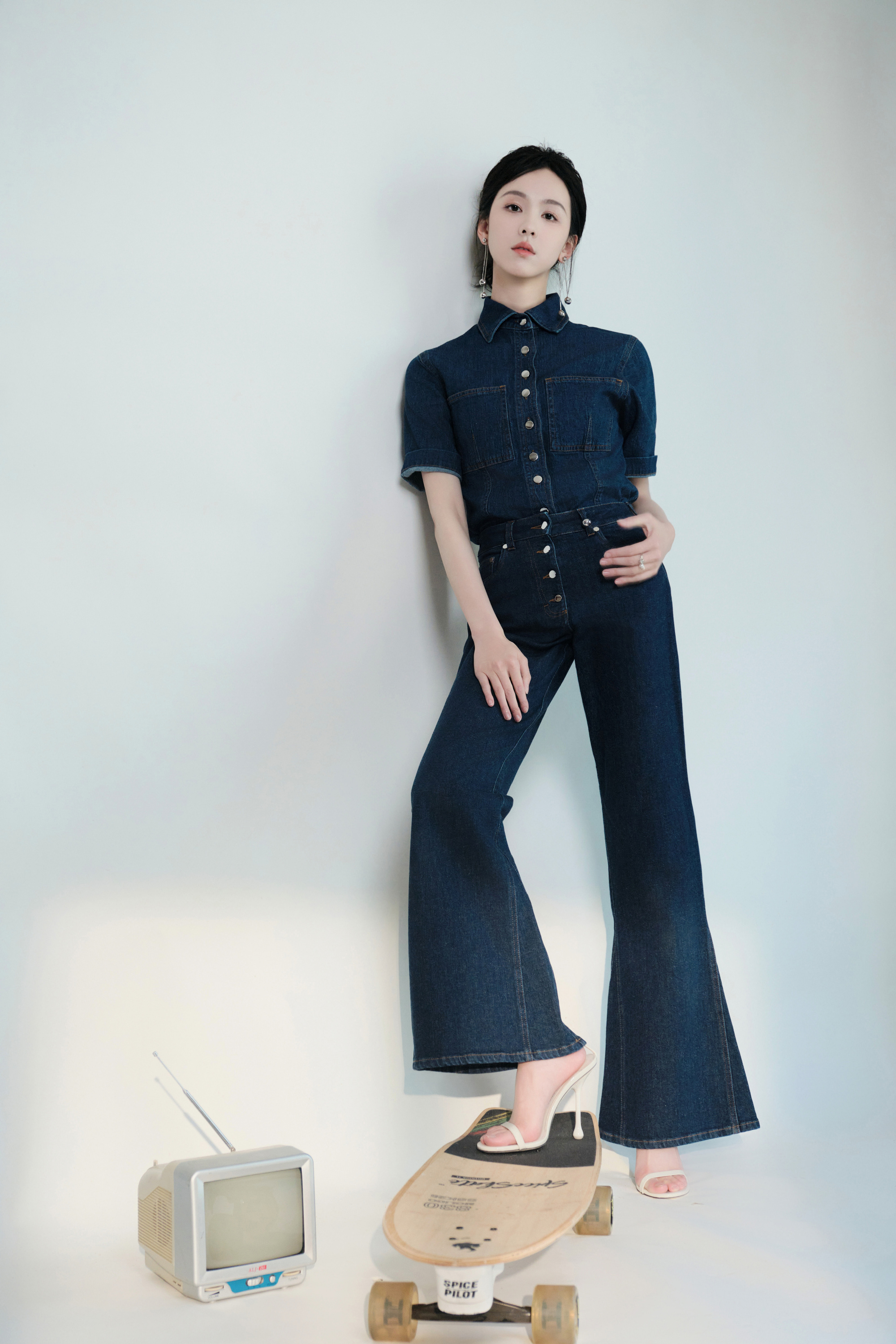 女明星，陈都灵的美脚