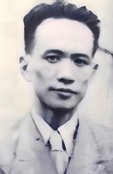 1947年，南京雨花台刑场，“特务头目”丁默邨的一张毙命照，当时的他因为极度的恐