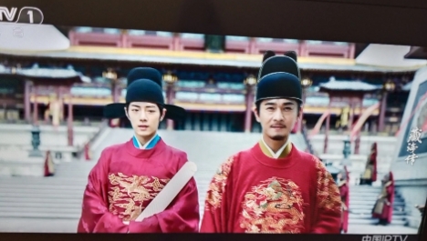 《藏海传》中央1套二刷中，唉，没办法因为看完《藏海传》后无法专注看其他剧，这是长