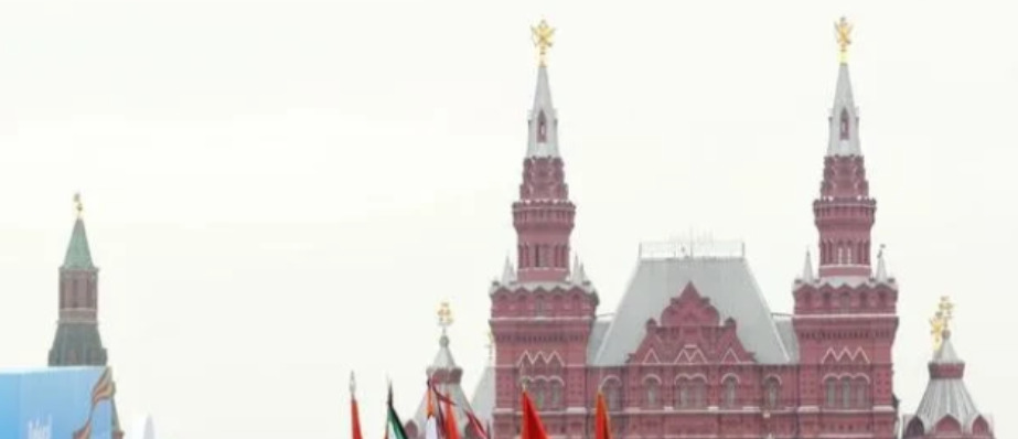 俄罗斯阅兵冷清，大国关系亮红灯











---








