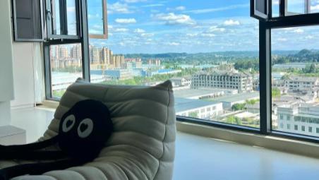 杭州封阳台选玻璃：原来透光这件事，藏着这么多讲究