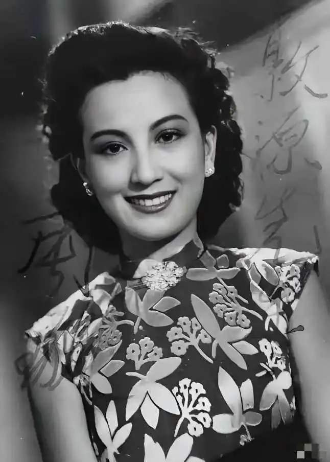 因长得太美，她3岁被亲舅拐卖，疯癫时被人强占，如今照片卖218万