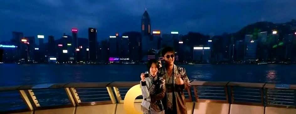 二饼和力哥亮相香港！
家人们谁懂啊 红毯上这俩人简直把默契刻进DNA了！

