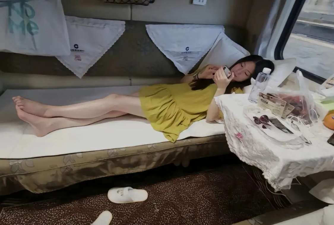 火车上遇到的，占了我的座，我该怎么办？