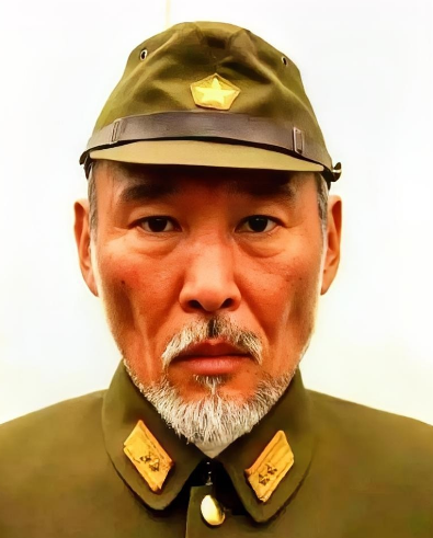 天呐，平田康之！你藏的也太深了
一查才发现

67岁的平田康之，他竟然已经在中国