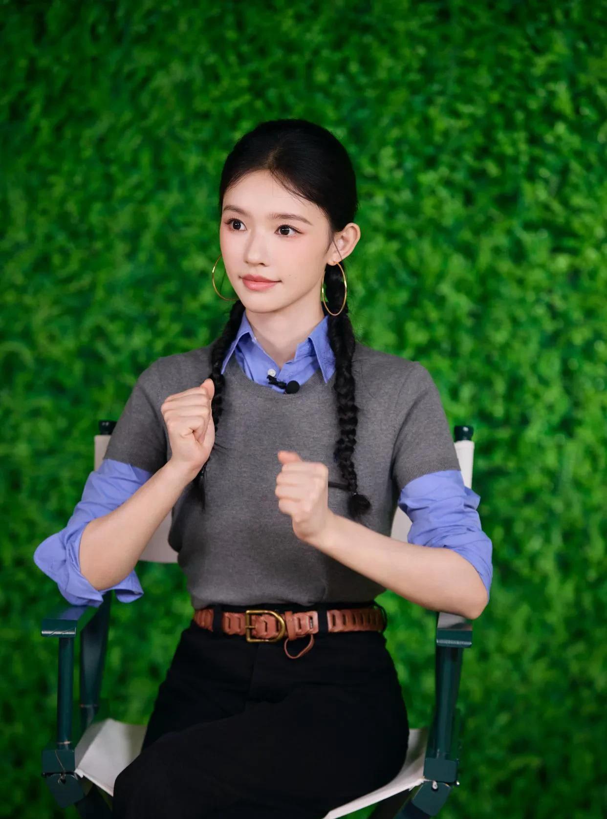 星女郎林允，变化还是蛮大的