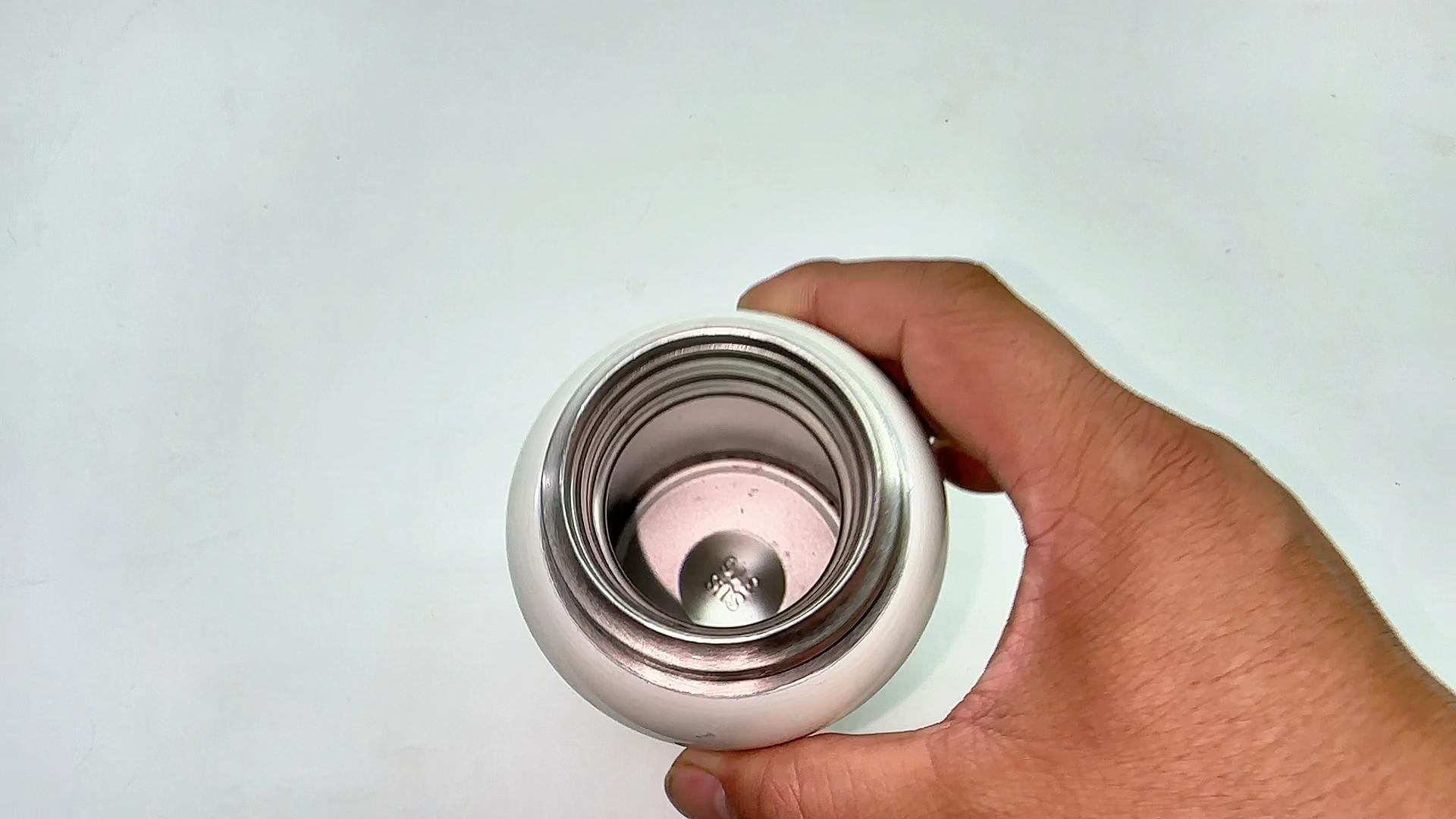 废旧的保温杯不要扔，放家里太实用了，一年能帮你省几百元