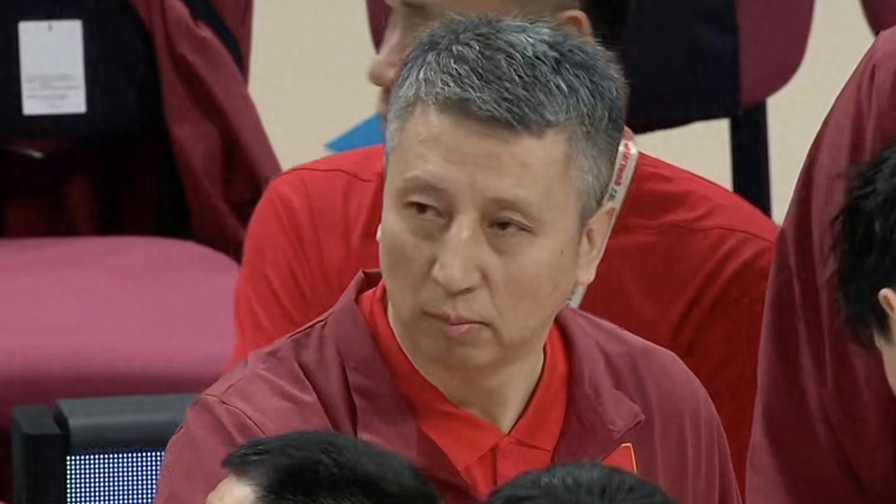 男篮不敌韩国队，只打了2分钟好球，郭士强被炮轰