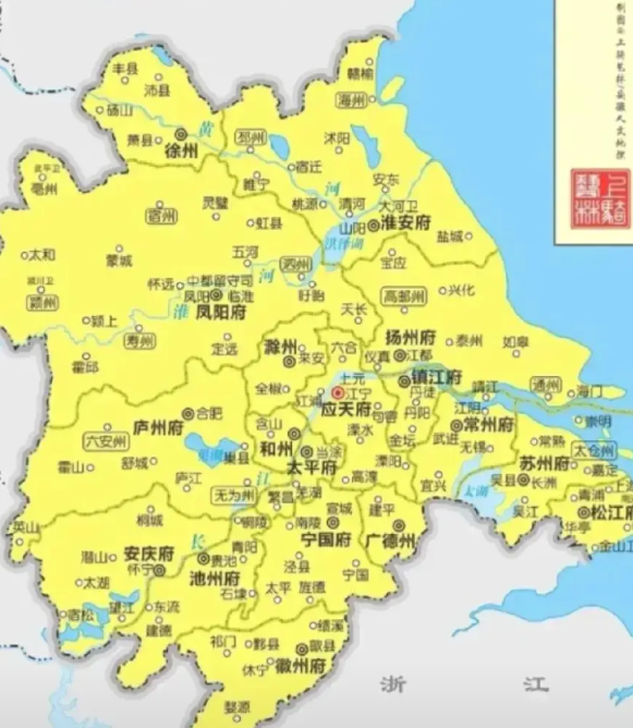 南直隶昨晚的事，大明朝堂，太子都要被追责
明中都凤阳府，鼓楼顶坍塌，民间一片热议