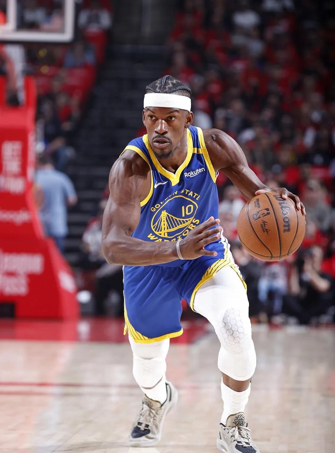 火箭现在好纠结，明天巴特勒会不会复出呢？
据NBA记者报道，明天上午勇士与火箭的