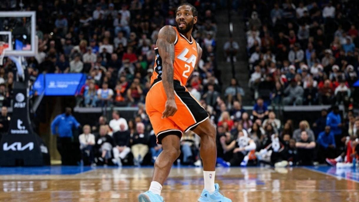 伦纳德带伤战篮网+19正负值引领大胜！