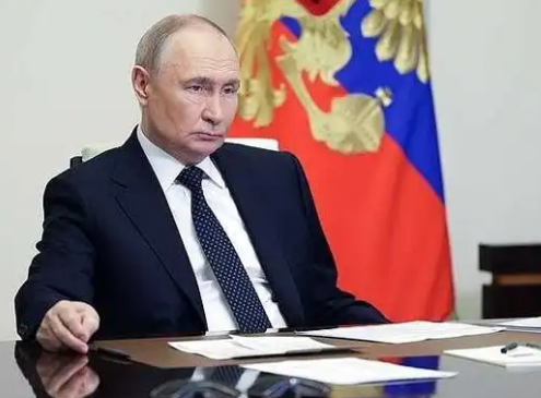 普京的“停战”困局：是真想抽身，还是走投无路？​​