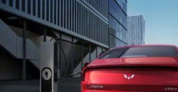 欧盟主席冯德莱恩最近很生气，她万万没想到，她力推的向中国电动车加征关税举措，德国