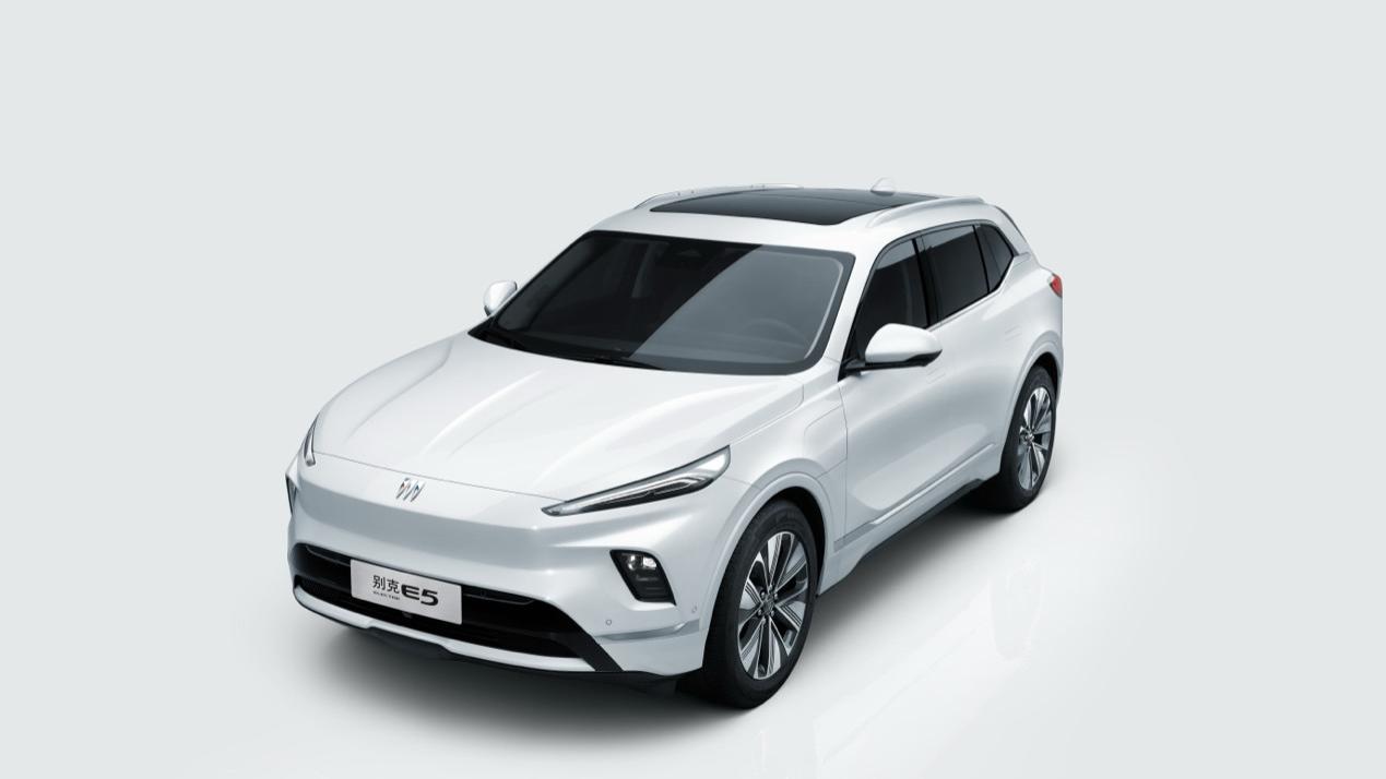 一口价14.99万起！新别克E5今日上市，行业首创“自燃赔新车”