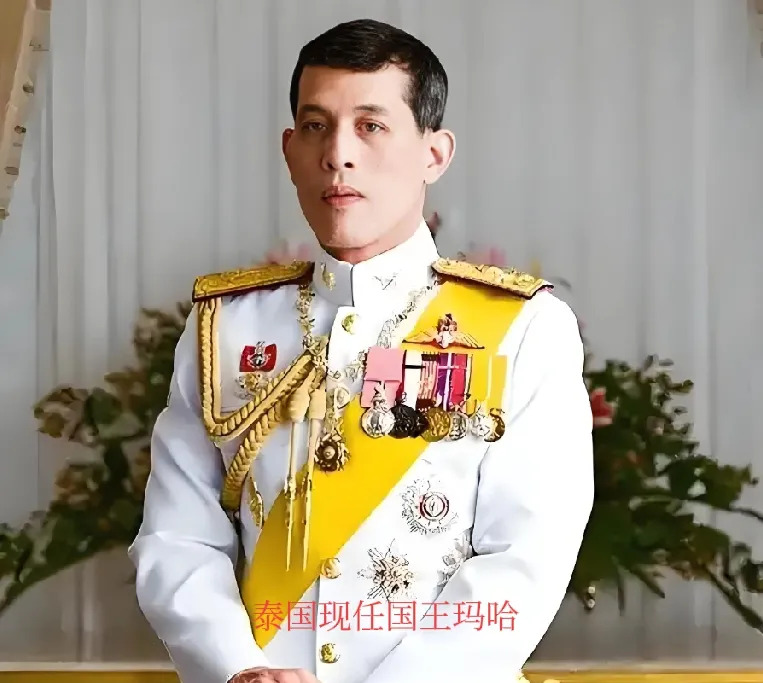 泰国国王权力大，能直接任命官员！











啥？泰国国王竟然能直接任